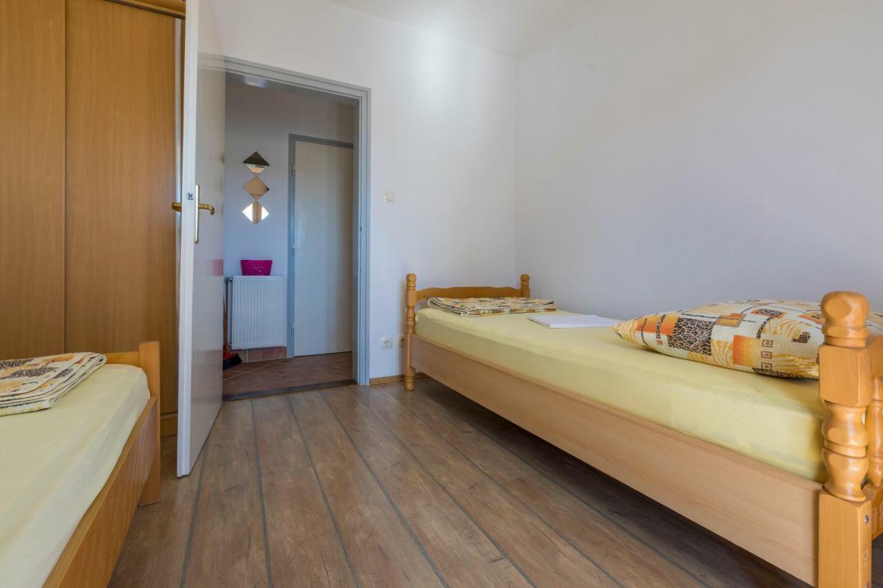 Klement Appartement Crikvenica Buitenkant foto